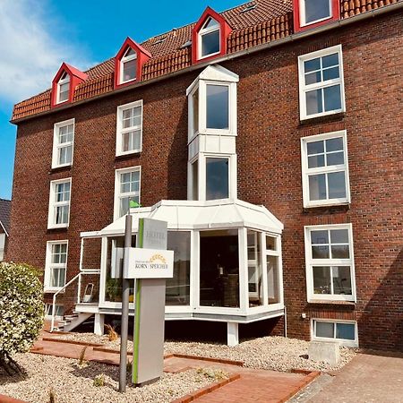 Hotel zum alten Kornspeicher Carolinensiel Exterior foto